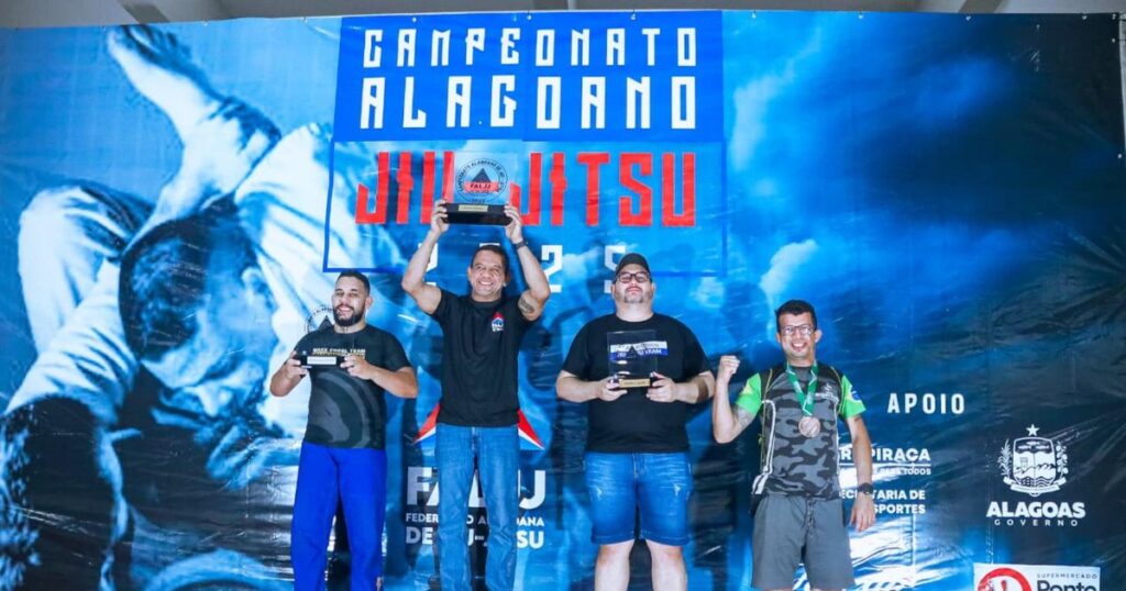 Secretaria de Esporte Impulsiona Artes Marciais e Celebra Conquistas no Kung Fu e Jiu-Jitsu Imagem do artigo