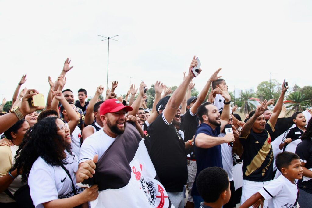 Copa do Brasil: Comunidade e Empreendedorismo se Reúnem na Praça Jacy Barata em Macapá