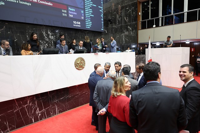 Política de Combate à Pornografia Infantil Avança na Assembleia de Minas Gerais Imagem do artigo