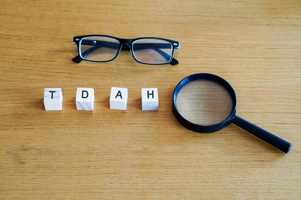 Aumento dos Casos de TDAH em Adultos: Entenda o Que Está por Trás Dessa Tendência