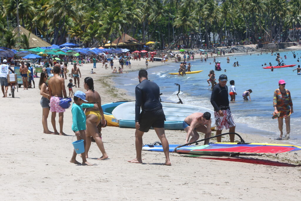 Crescimento do Turismo em Alagoas: Aumento de Guias Turísticos na Alta Temporada Crescimento do Turismo em Alagoas: Aumento de Guias Turísticos na Alta Temporada
