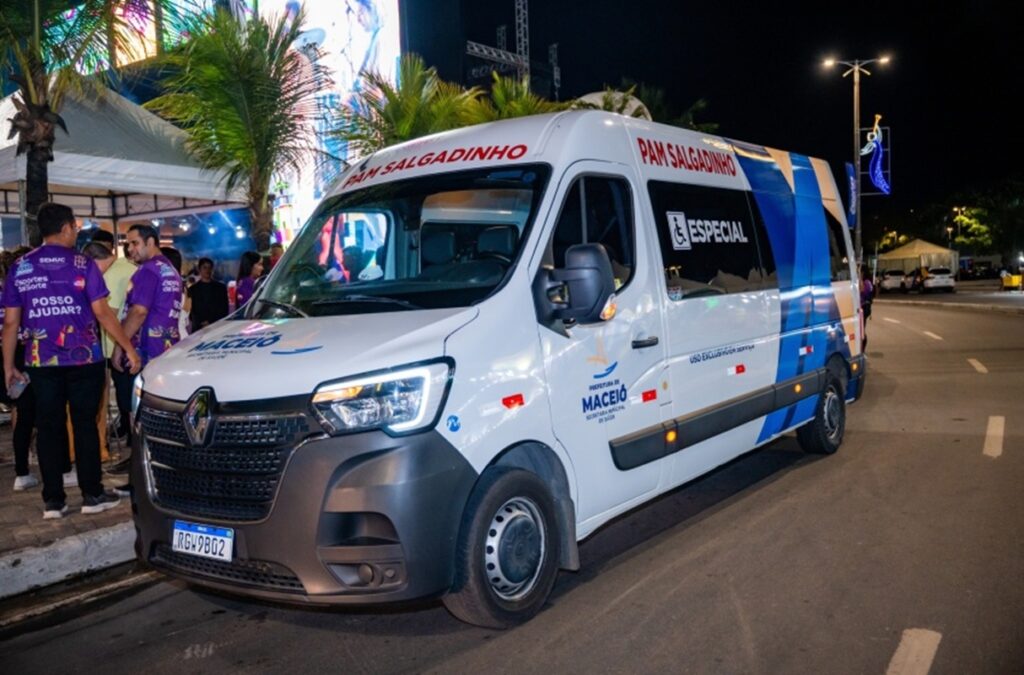 Festival Verão Massayó Oferece Transporte Gratuito Adaptado para PCDs em Maceió