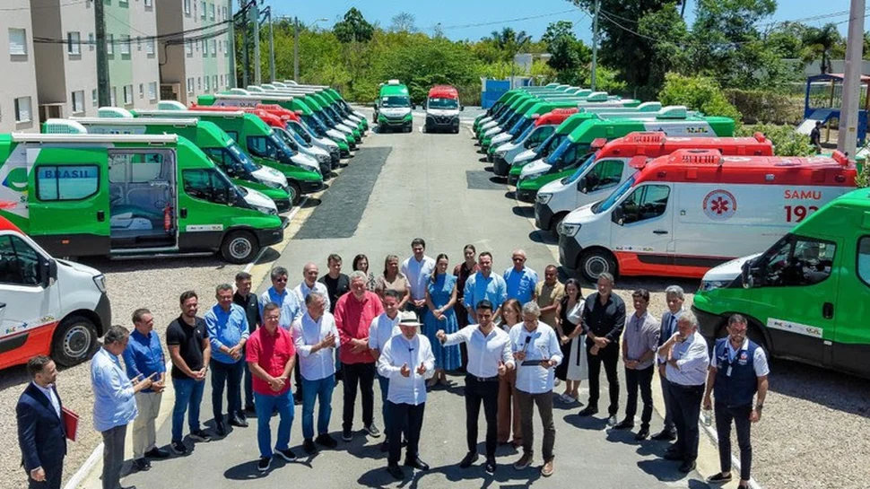 Lula Entrega Ambulâncias e Unidades Odontológicas em Maceió: Igualdade no Acesso à Saúde Lula Entrega Ambulâncias e Unidades Odontológicas em Maceió: Igualdade no Acesso à Saúde