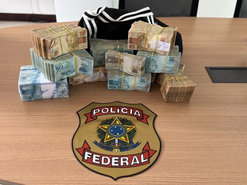 Médico é preso em Maceió com R$ 500 mil, suspeito de corrupção e lavagem de dinheiro