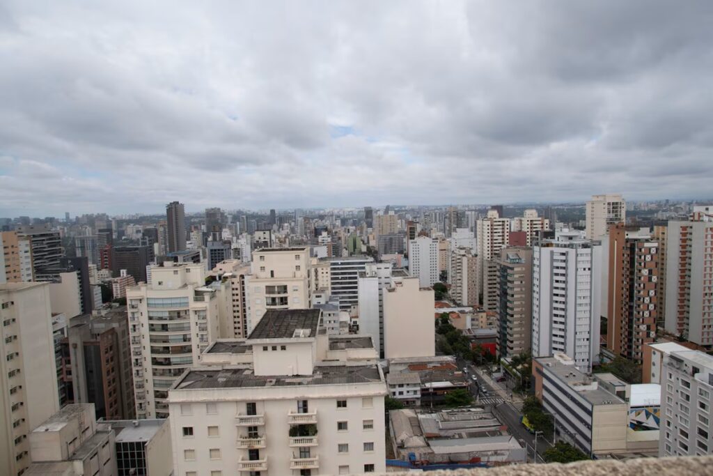 Preço de Imóveis Residenciais Aumenta 6,5% em 2025, a Segunda Maior Alta em 11 Anos