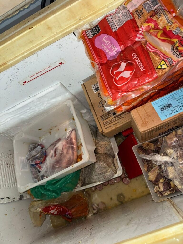 Trailer em Maceió Interditado por Alimentos Improprios | Vigilância Sanitária em Ação