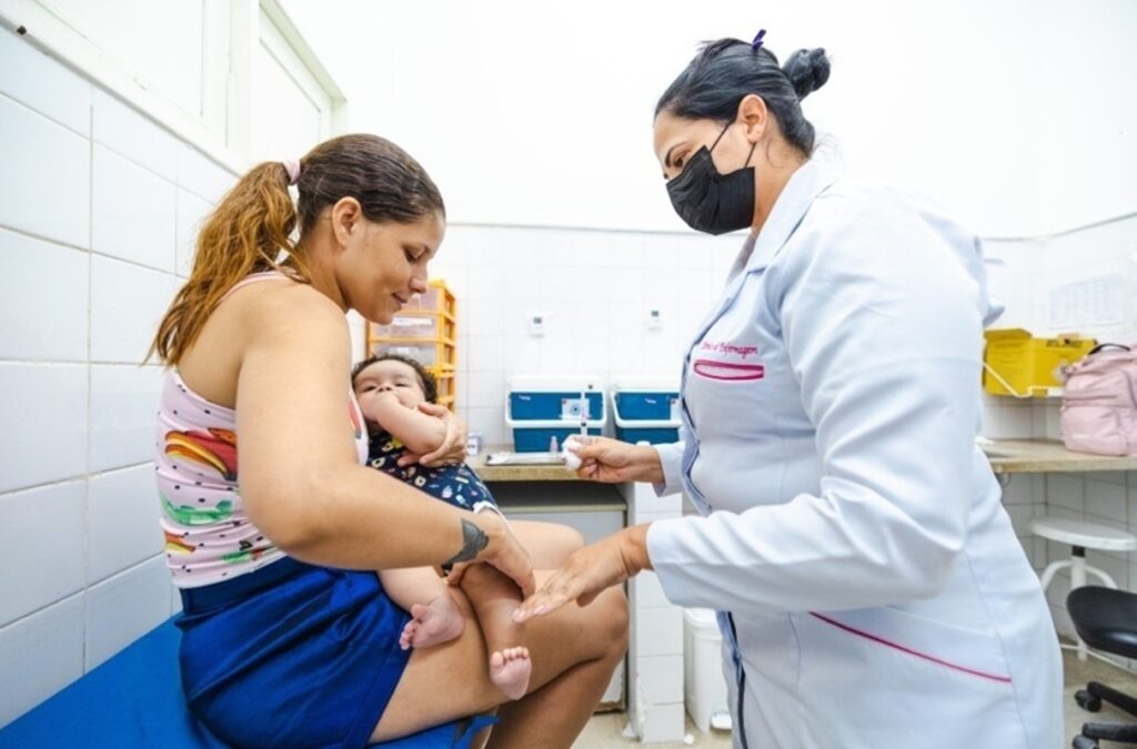 Vacinação: a chave para prevenir meningites em Maceió