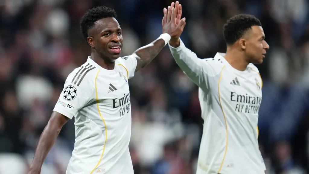 Vini Jr. brilha e Real Madrid goleia Monaco na Champions League