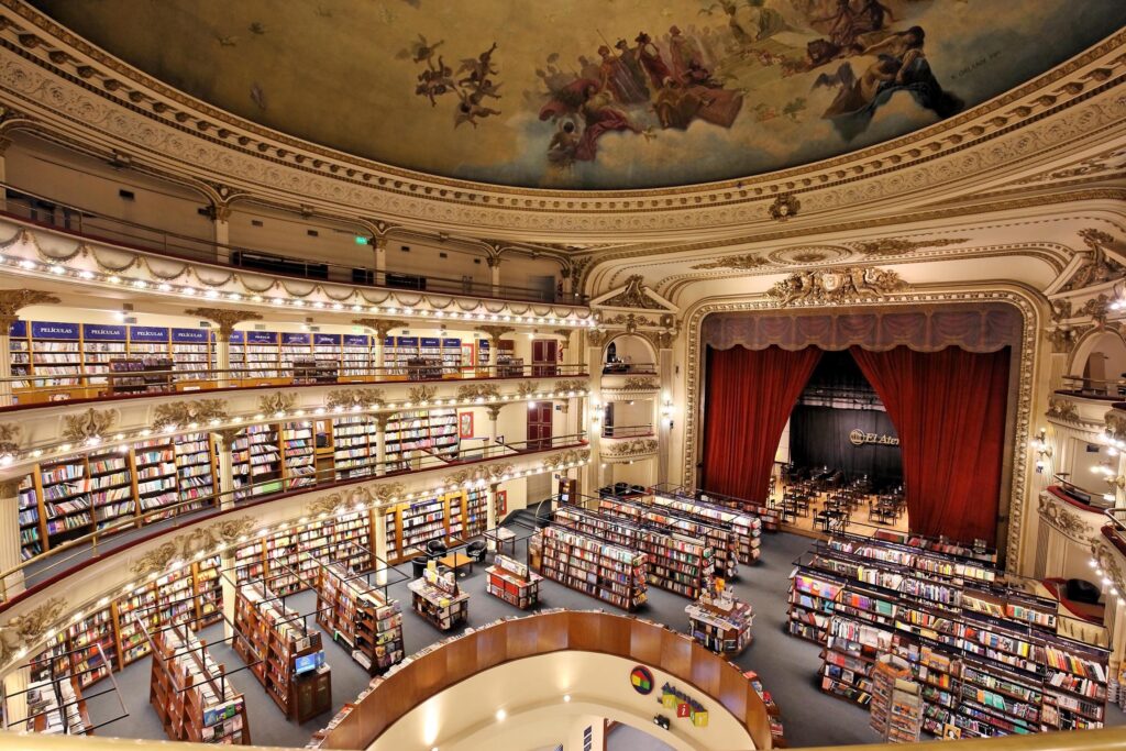 As Livrarias Imperdíveis do Mundo: Um Convite à Leitura nas Férias