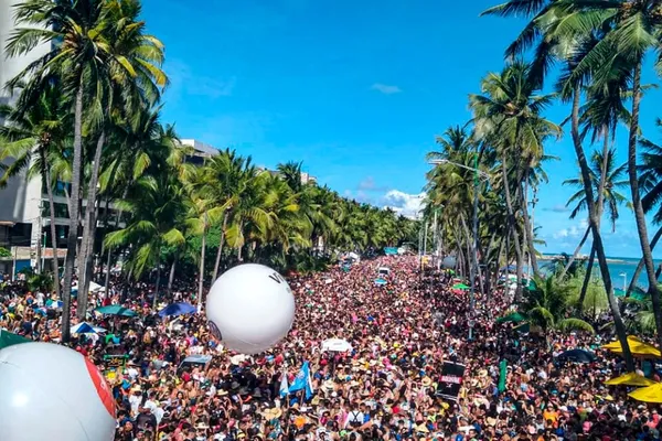 Axé, rock e tradição: Maceió se prepara para um domingo de folia Axé, rock e tradição: Maceió se prepara para um domingo de folia