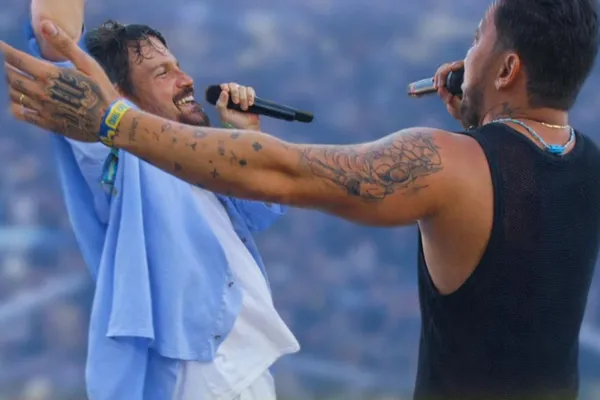 Brunin Brilha em Encontros Marcantes com Lendas do Axé no Pré-Carnaval Brunin Brilha em Encontros Marcantes com Lendas do Axé no Pré-Carnaval