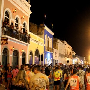 Carnaval em Maceió: Blocos e Festas Animam as Ruas e o Interior Carnaval em Maceió: Blocos e Festas Animam as Ruas e o Interior
