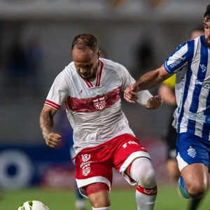 Clássico Alagoano: CSA e CRB Lutam por Vaga na Final do Campeonato Alagoano Clássico Alagoano: CSA e CRB Lutam por Vaga na Final do Campeonato Alagoano