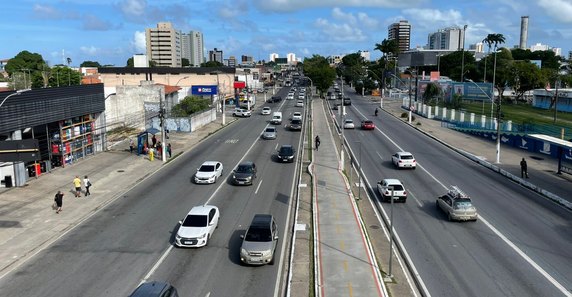 Desembargador Sugere Alteração no Nome da Avenida Fernandes Lima em Maceió Desembargador Sugere Alteração no Nome da Avenida Fernandes Lima em Maceió