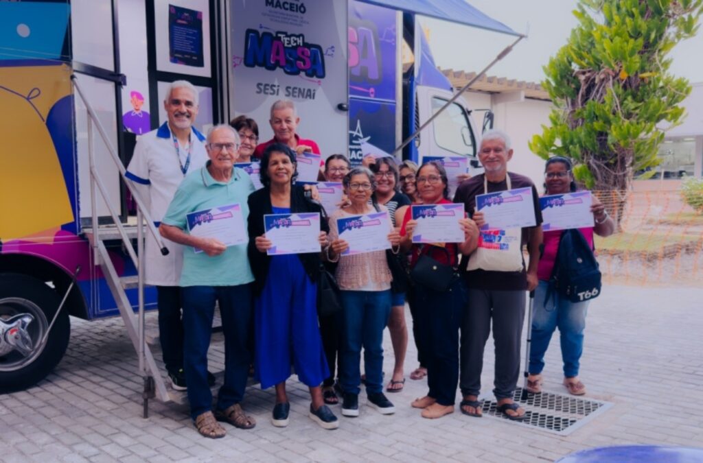 Inclusão Digital: Idosos Transformam Vidas com Cursos do Tech Massa em Maceió