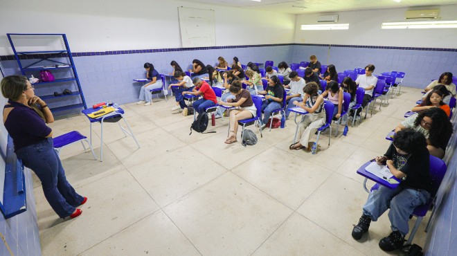 Intercâmbio na Inglaterra: Alagoas Seleciona 150 Estudantes para uma Experiência Transformadora Intercâmbio na Inglaterra: Alagoas Seleciona 150 Estudantes para uma Experiência Transformadora