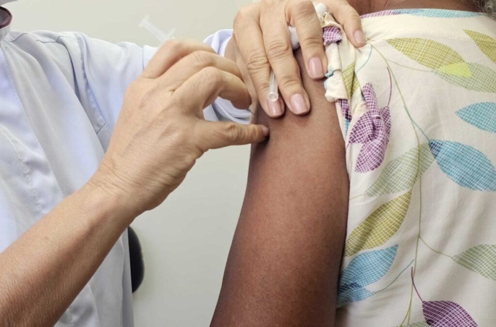 Maceió Amplia Vacinação Contra Meningite C até 6 de Fevereiro: Veja os Locais Maceió Amplia Vacinação Contra Meningite C até 6 de Fevereiro: Veja os Locais