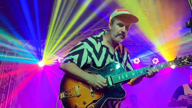 Wado e o Bloco dos Bairros Distantes: O Fechamento do Carnaval de Maceió em Grande Estilo Wado e o Bloco dos Bairros Distantes: O Fechamento do Carnaval de Maceió em Grande Estilo