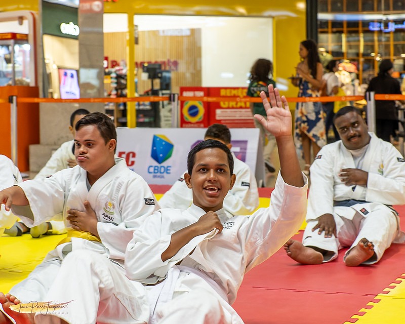 Cerimônia de Abertura dos Jogos do Desporto Escolar de Maceió: Evento Marca o Início das Competências no Ginásio Gigantão Cerimônia de Abertura dos Jogos do Desporto Escolar de Maceió: Evento Marca o Início das Competência