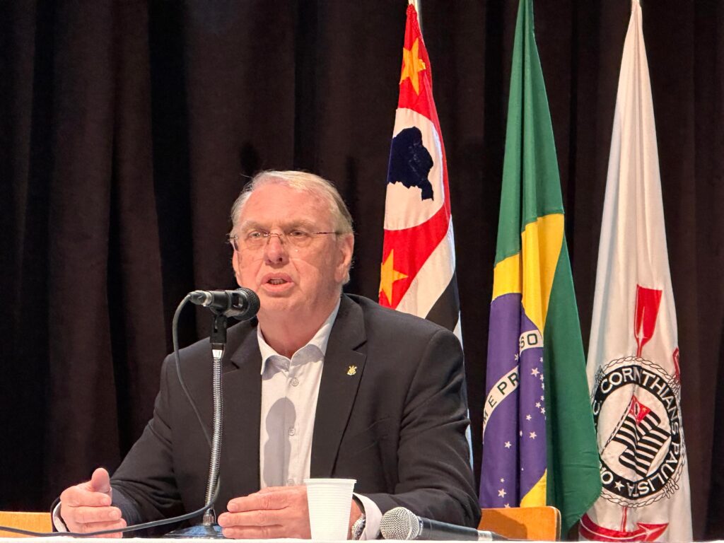 Conflito Político no Corinthians: Entenda a Questão entre Osmar Stabile e Romeu Tuma Júnior