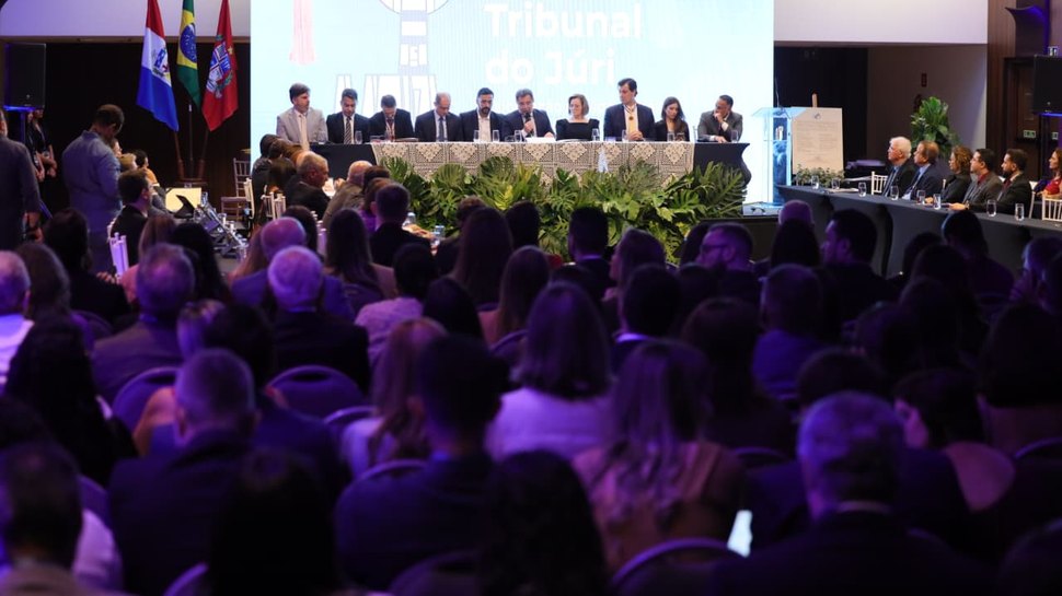 Defesa da Vida e Reconhecimento Marcam Abertura do Congresso Nacional do Tribunal do Júri em Maceió Defesa da Vida e Reconhecimento Marcam Abertura do Congresso Nacional do Tribunal do Júri em Maceió