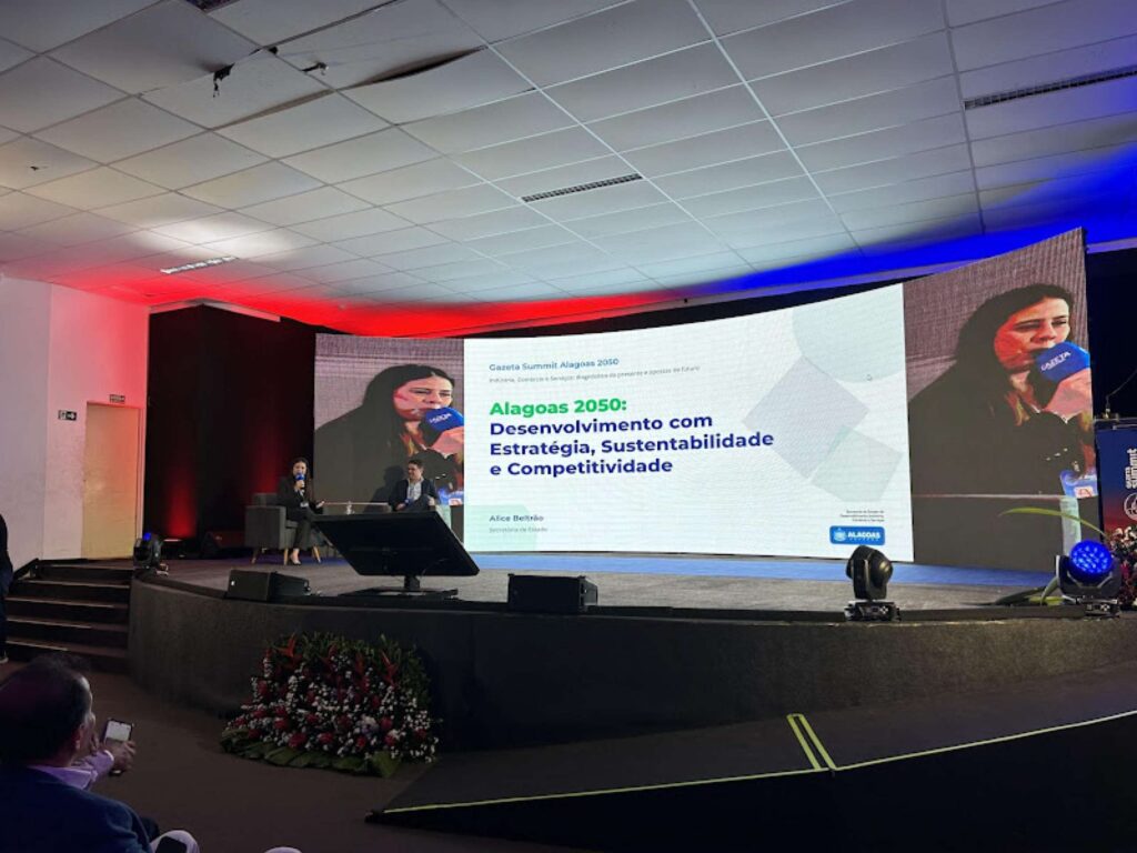 Governo Anuncia Investimento de R$ 1 Bilhão em Novo Polo Industrial em Alagoas Governo Anuncia Investimento de R$ 1 Bilhão em Novo Polo Industrial em Alagoas