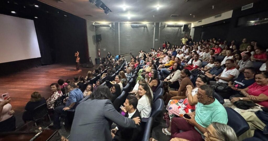 Lançamento do filme “Pedro É Cidadão” promove inclusão e debate democrático em Maceió Lançamento do filme "Pedro É Cidadão" promove inclusão e debate democrático em Maceió