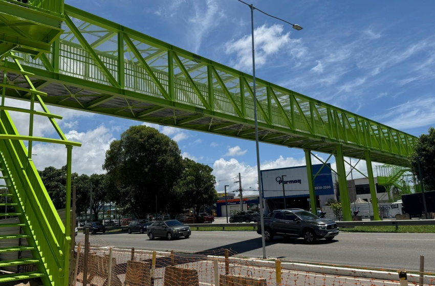 Passarela do Canaã: Novo Equipamento de Acessibilidade em Maceió Chega a 90% de Conclusão Passarela do Canaã: Novo Equipamento de Acessibilidade em Maceió Chega a 90% de Conclusão