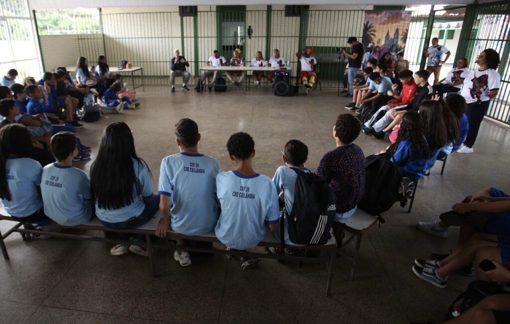 Projeto Filhos da Terra: Cultura Popular e Tecnologia nas Escolas do DF