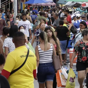 Queda no Consumo das Famílias em Maceió: Impactos da Inflação e Impostos Queda no Consumo das Famílias em Maceió: Impactos da Inflação e Impostos