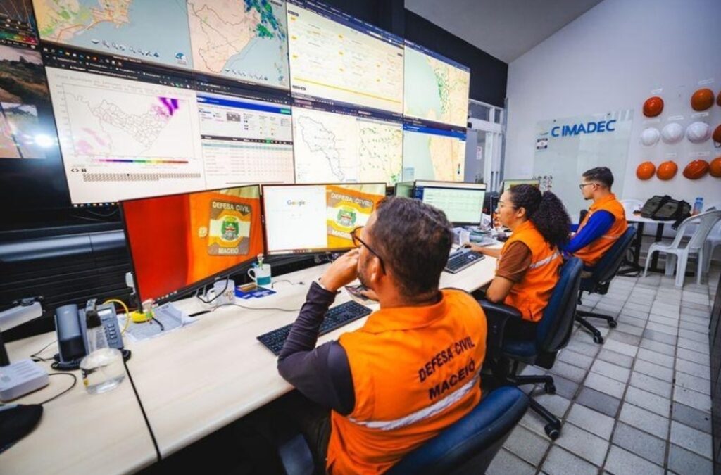 Tecnologia na Defesa Civil de Maceió: Monitoramento Avançado da Subsidência do Solo
