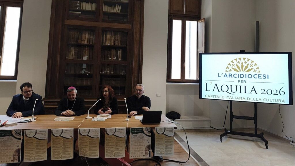A Igreja em L'Aquila: A Capital da Cultura 2026 Com o Perdão Celestino