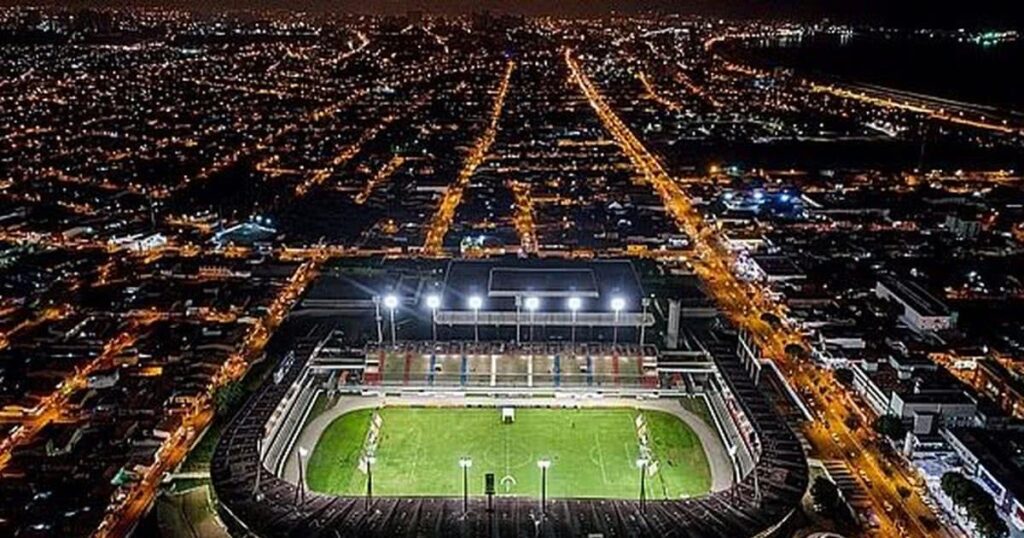 ALAGOAS: Assembleia Legislativa Debate Medidas Contra Torcedores Violentos ALAGOAS: Assembleia Legislativa Debate Medidas Contra Torcedores Violentos