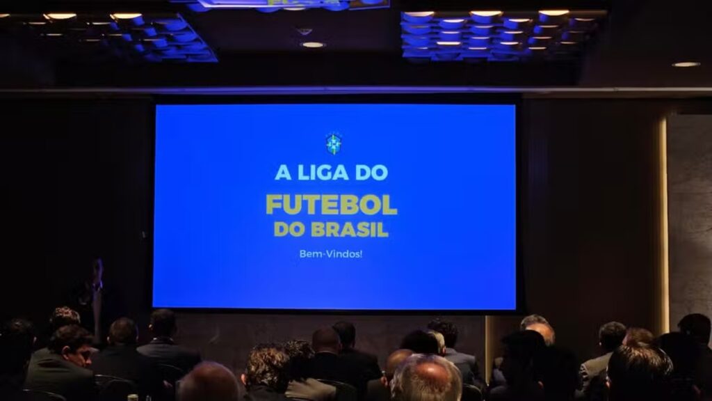 CRB Participa de Reunião Histórica para Criação da Liga Única do Futebol Brasileiro CRB Participa de Reunião Histórica para Criação da Liga Única do Futebol Brasileiro
