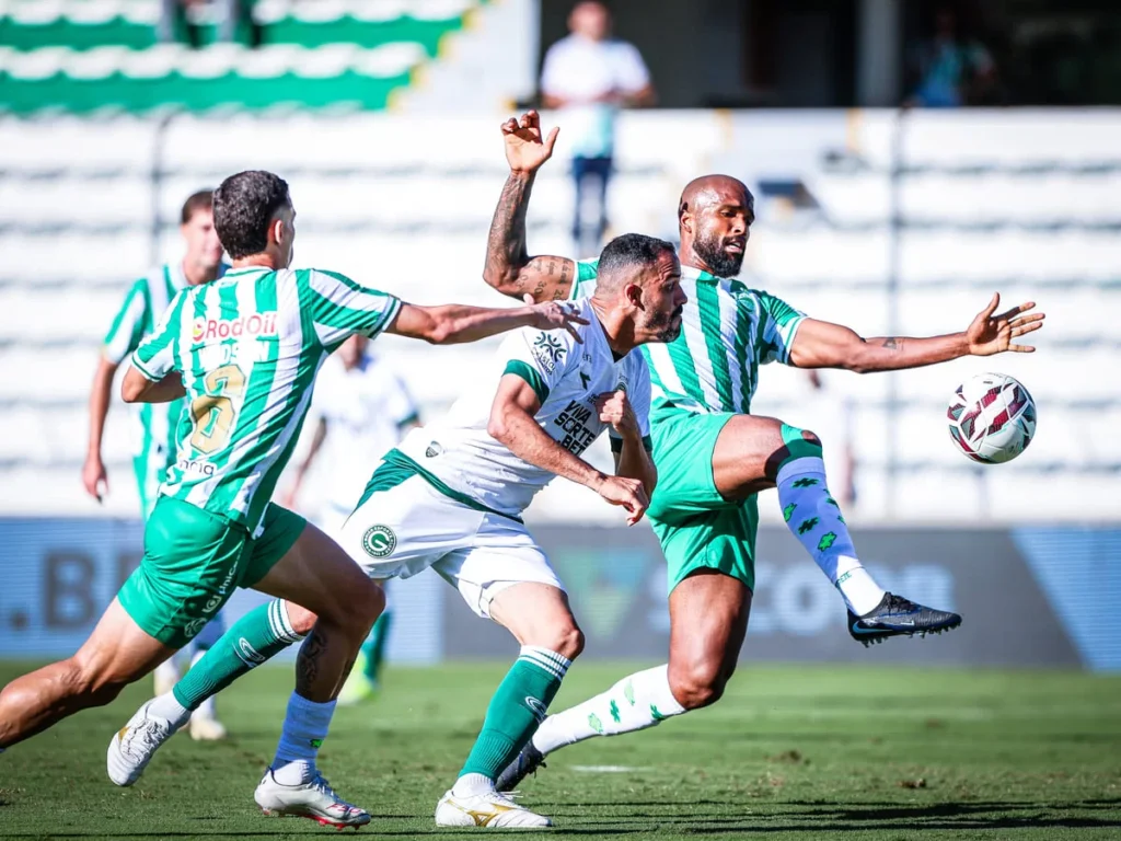 Goiás é Derrotado pelo Juventude e Perde Invencibilidade na Série B Goiás é Derrotado pelo Juventude e Perde Invencibilidade na Série B