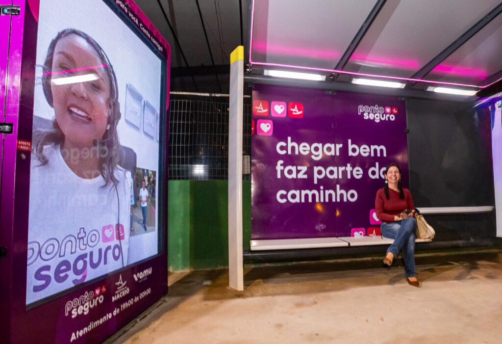 JHC Lança Ponto Seguro para Proteger Mulheres no Transporte Público