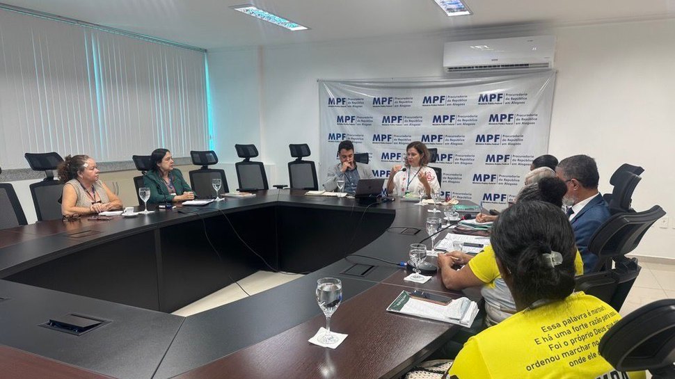 MPAL e MPF promovem inclusão do sururu de marisqueiras na alimentação escolar de Maceió MPAL e MPF promovem inclusão do sururu de marisqueiras na alimentação escolar de Maceió