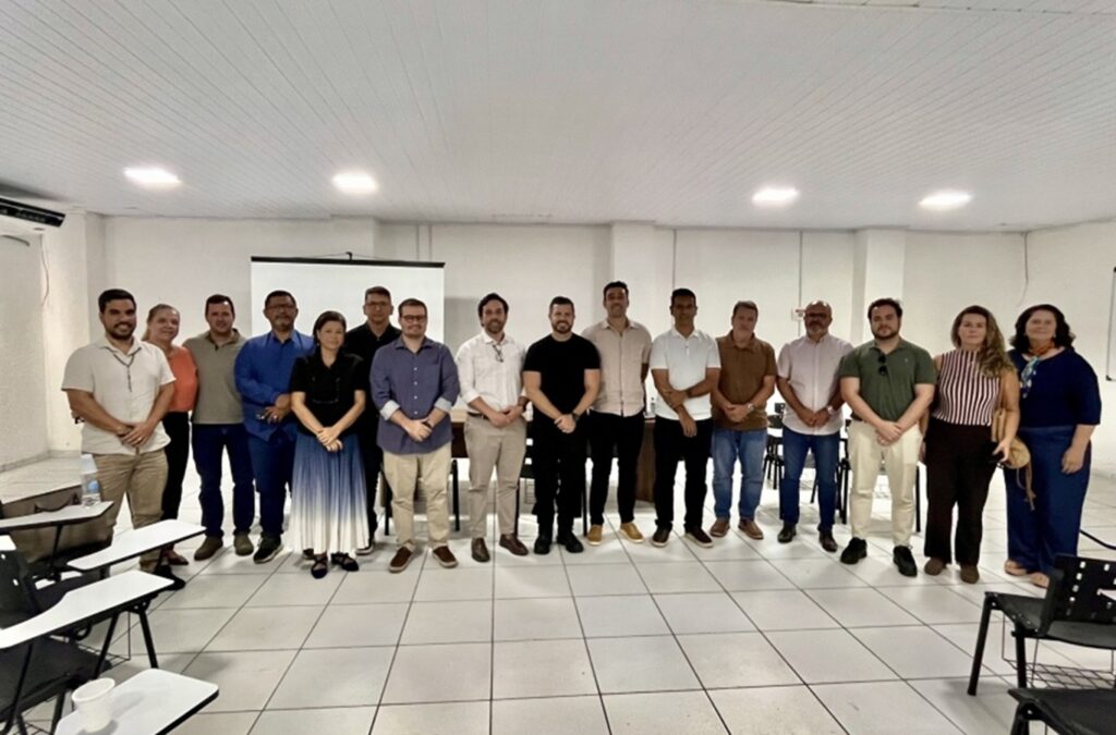 Ordenamento da Orla Marítima de Maceió: Prefeitura e Trade Turístico em Debate