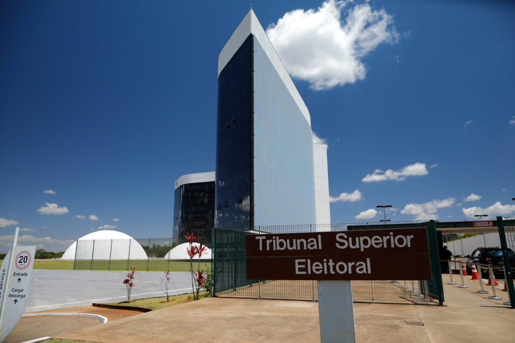 PT Solicita ao TSE Ação Contra TikTok por Conteúdo de Violência Política