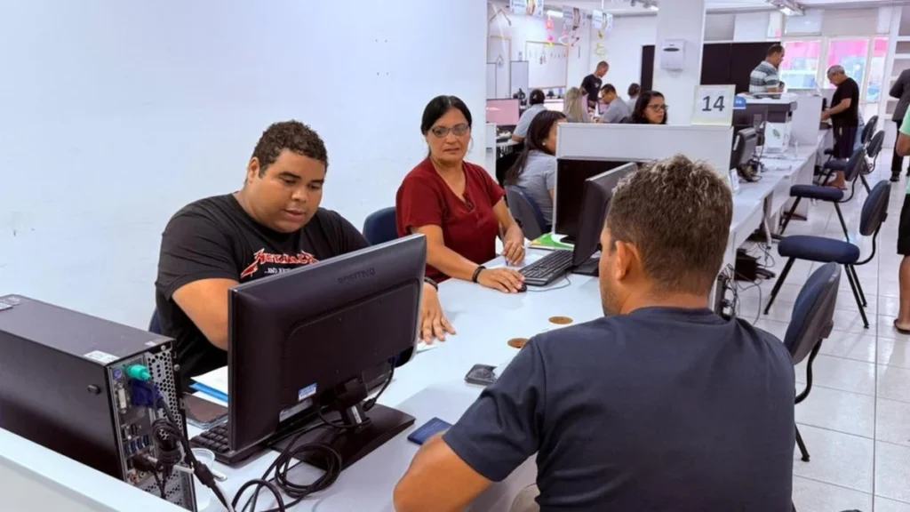 Sine Alagoas divulga quase 3 mil vagas de emprego com carteira assinada em 9 municípios Sine Alagoas divulga quase 3 mil vagas de emprego com carteira assinada em 9 municípios