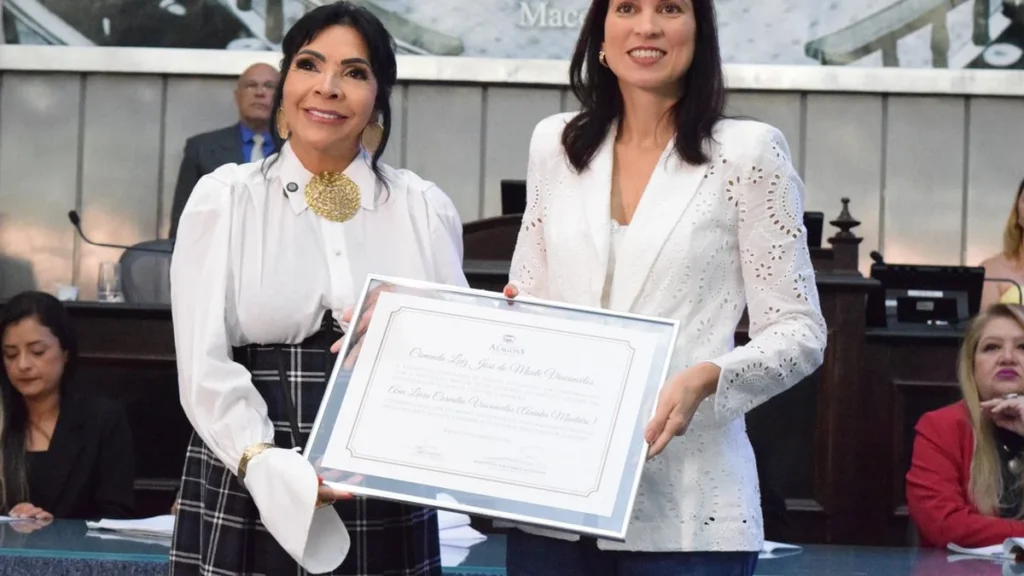 Aninha Monteiro recebe comenda da Assembleia por contribuição ao turismo e à cultura de Alagoas