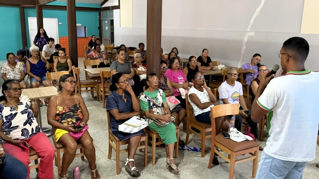 Letramento Digital para Idosos: Projeto do Sesc Alagoas Transforma Vida de Participantes
