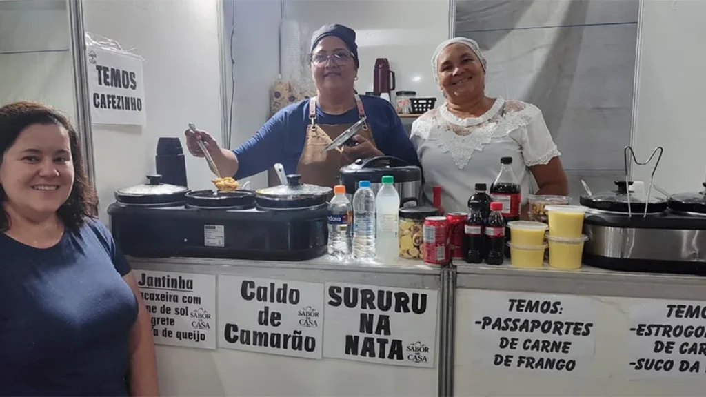 Economia Solidária Impulsiona Renda e Turismo na Orla de Maceió com 170 Famílias Envolvidas