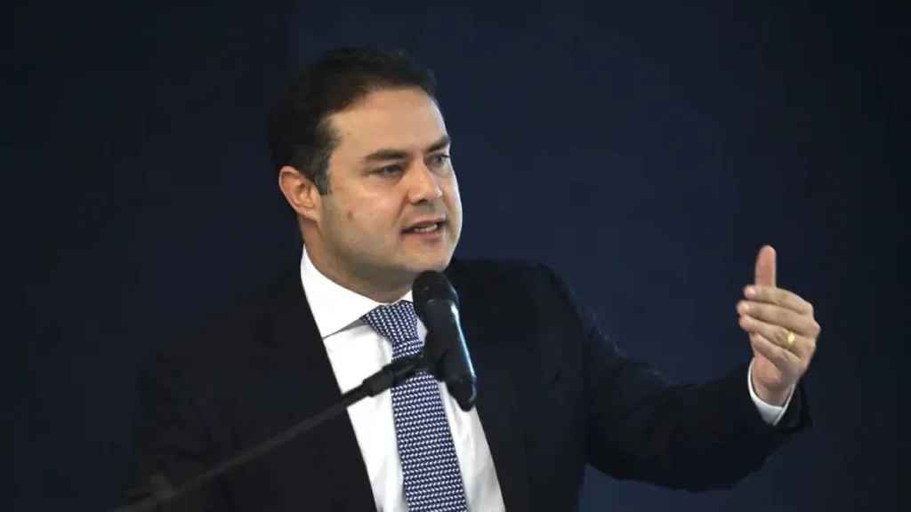 Pesquisa Aponta Renan Filho Liderando Disputa pelo Governo de Alagoas em 2024