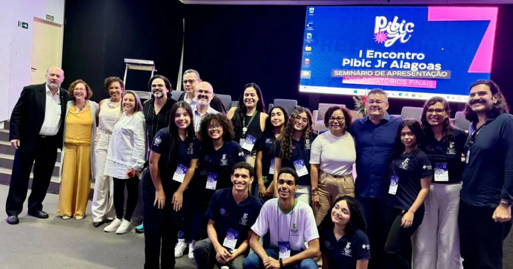 Estudantes de Alagoas Inovam em Projetos Científicos com Aumento de 28% nas Bolsas em 2025