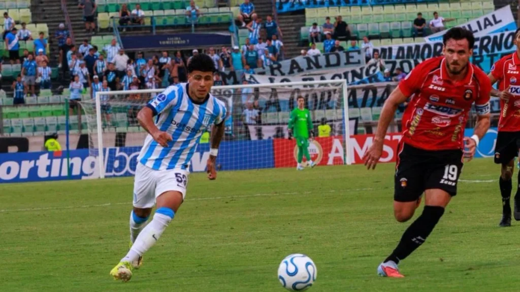Racing x Caracas: onde assistir, escalações e tudo sobre o duelo decisivo na Copa Sul-Americana