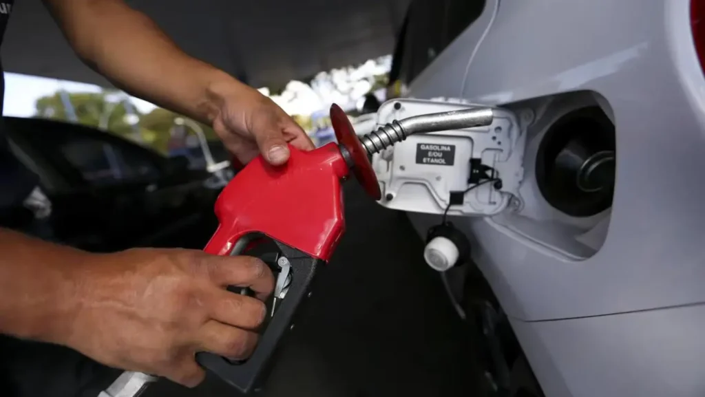 Aumento do Etanol na Gasolina: Oportunidade para a Economia de Alagoas em 2024