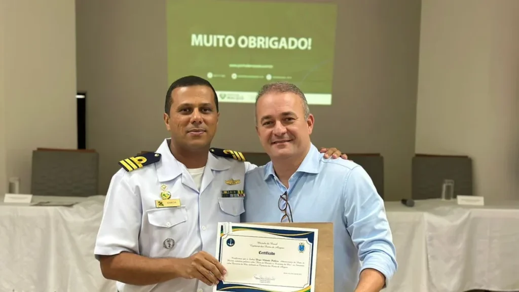 Porto de Maceió: Estratégia e Crescimento no Seminário de Economia Marítima Porto de Maceió: Estratégia e Crescimento no Seminário de Economia Marítima
