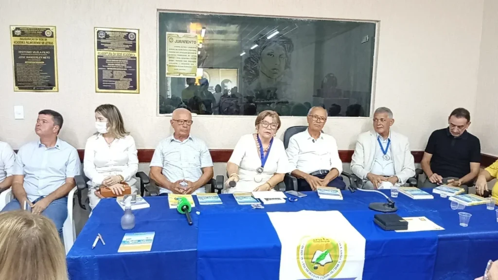 Apalca reinaugura auditório e fortalece cultura em Palmeira dos Índios Apalca reinaugura auditório e fortalece cultura em Palmeira dos Índios