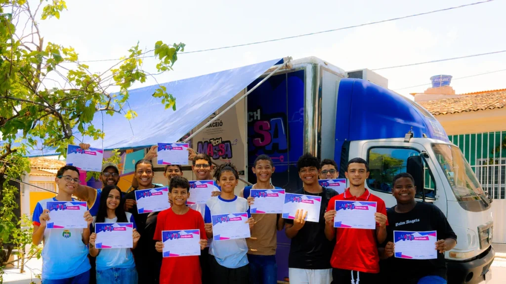 Tech Massa ultrapassa 19 mil alunos e transforma o acesso à tecnologia em Maceió
